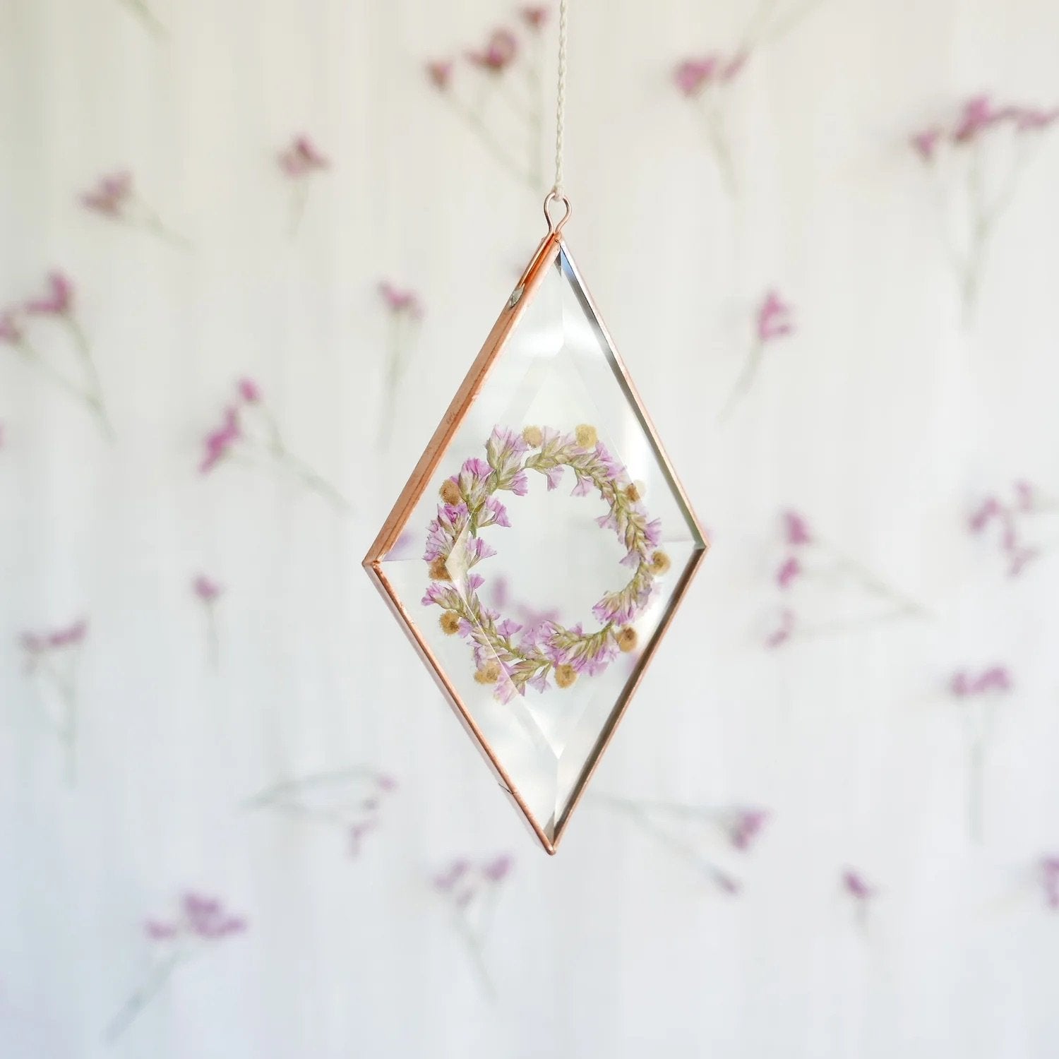 Hydrangea Ranger Suncatchers Diamond - medium wreath Pressed flower suncatchers