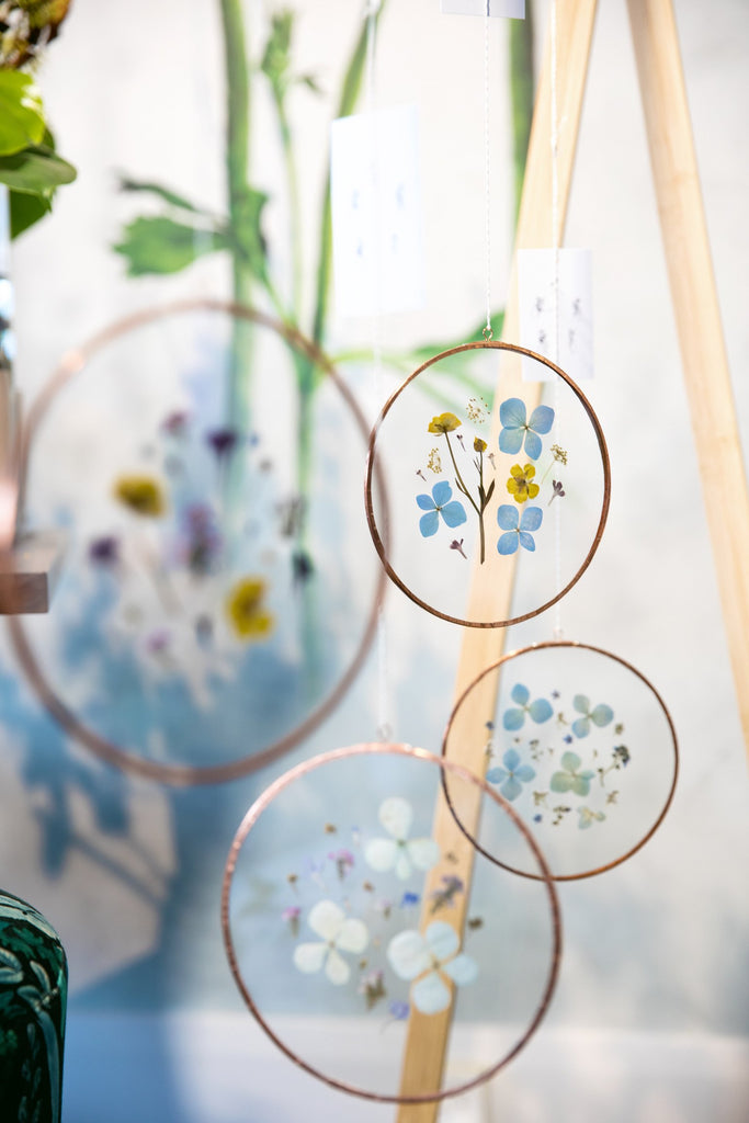 Hydrangea Ranger Suncatchers Round Pressed flower suncatchers